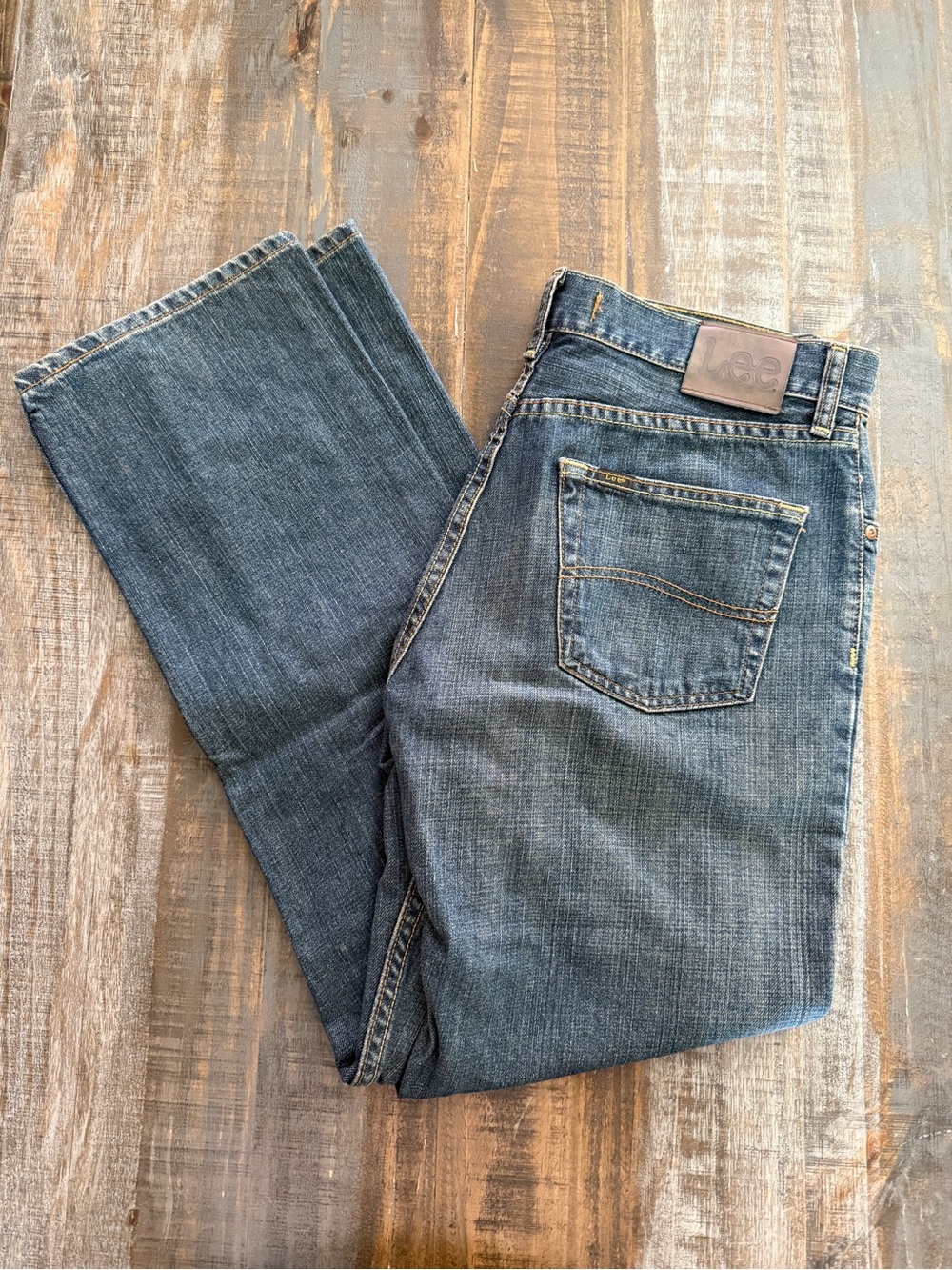 Lee Men's Bootcut Jeans in Faded Blue Denim